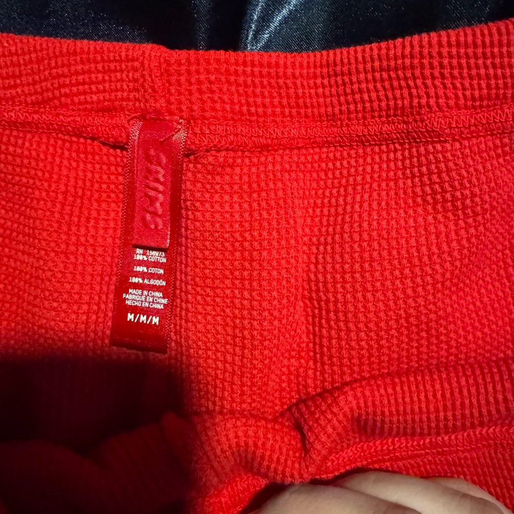 Brand new didn’t fit 
Pj short 
Skims
Size medium
